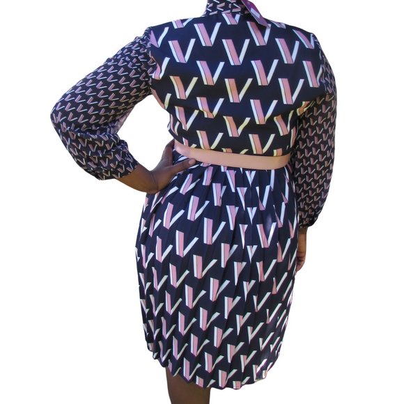 Navy and pink chiffon long sleeve dress - Picture 3 of 5